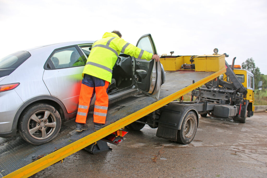 truck towing service